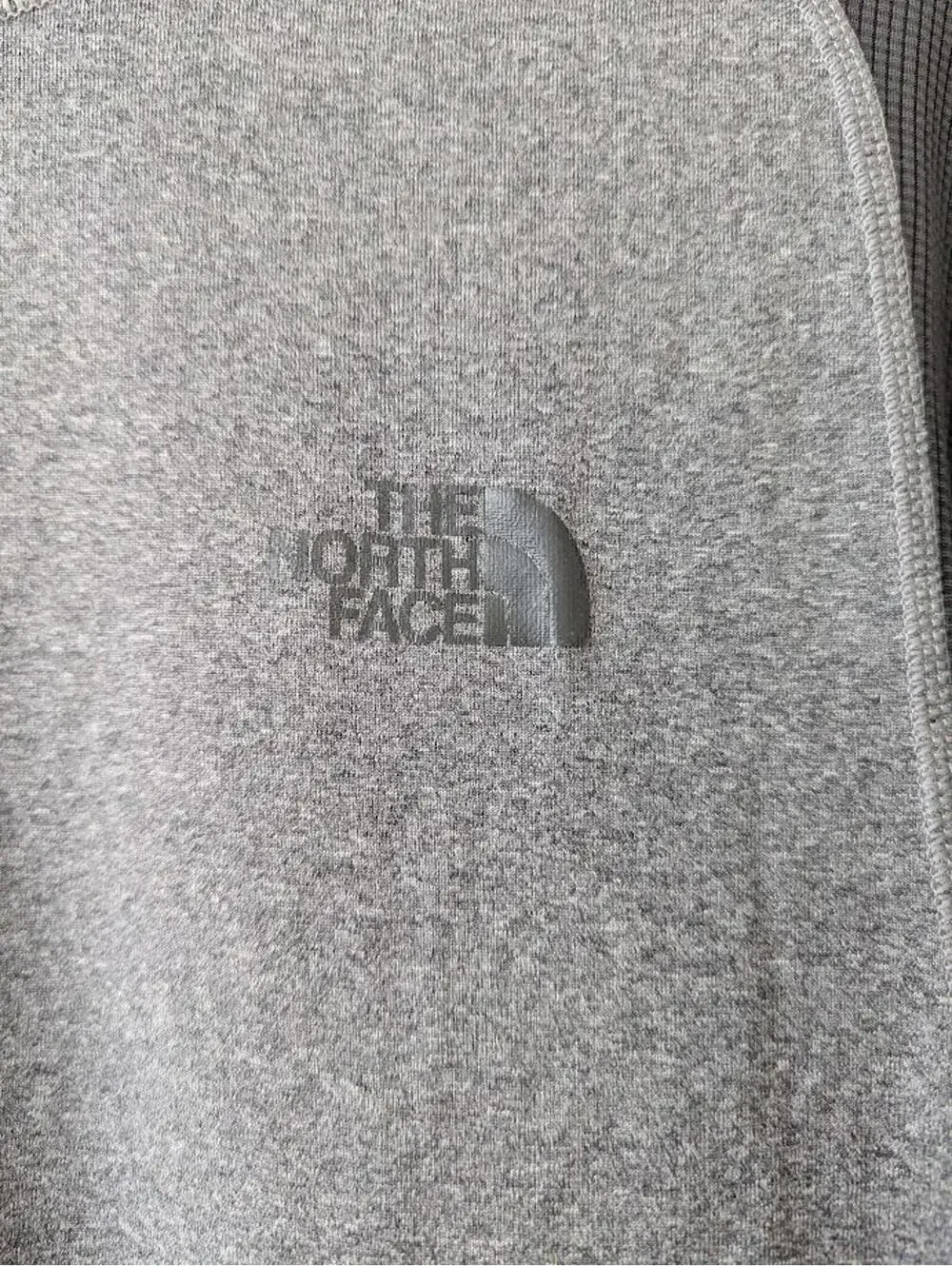 The North Face Medium Raglan Performance T-Shirt Heather Gray Black Colorblock